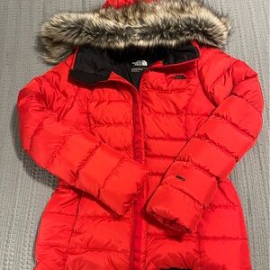 The North Face Women’s Gotham Jacket II Size M Red